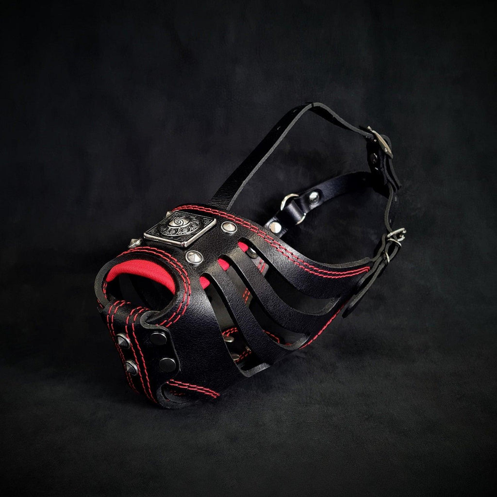 Dog Basket Muzzle – Black & Red, Humane & Breathable, Large Breeds